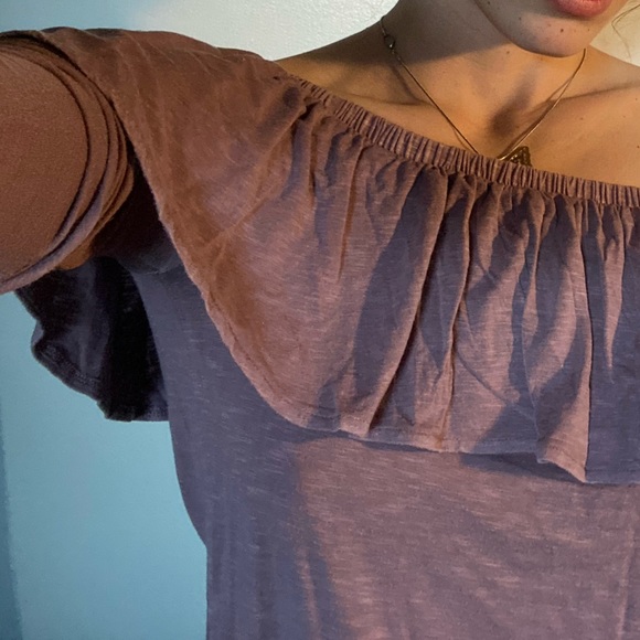 American Eagle Outfitters, mauve purple off the shoulder top - Picture 2 of 2